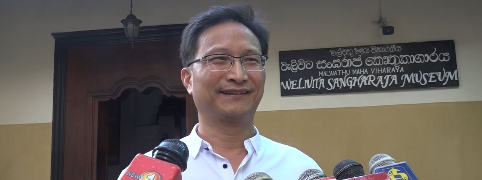 China to Provide 100 Electric Luxury Buses to SL